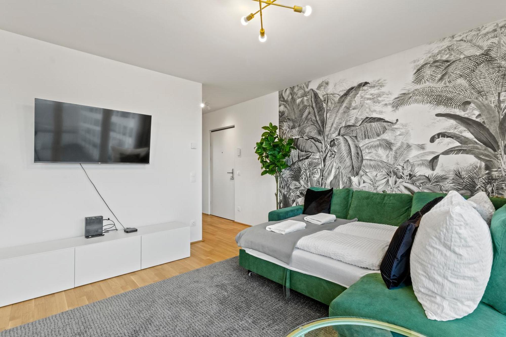 Balcony I 50 M² I Near Center Viena