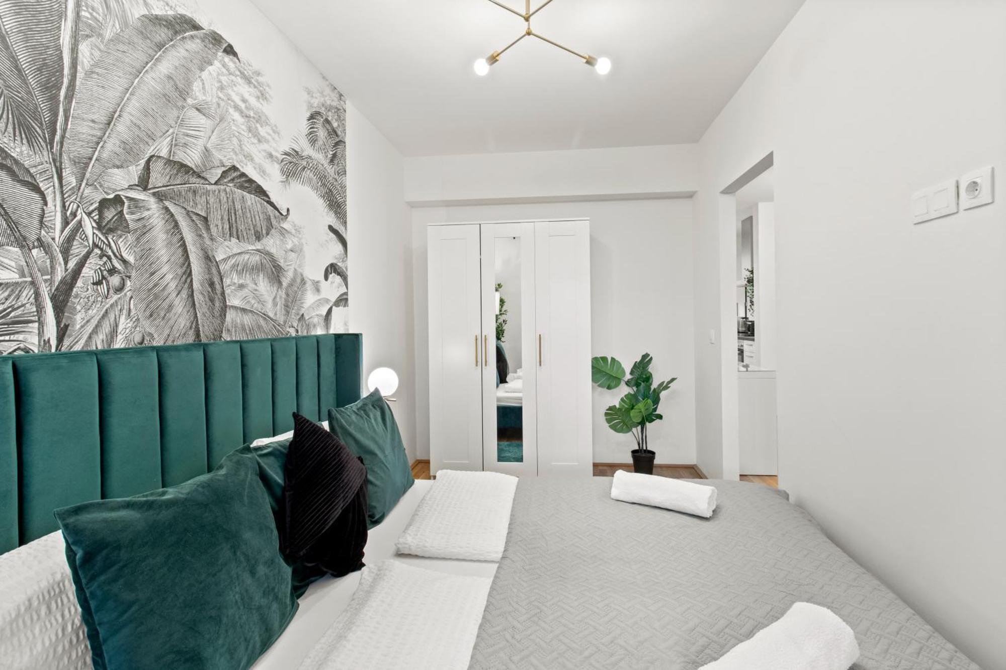 Balcony I 50 M² I Near Center Appartamento